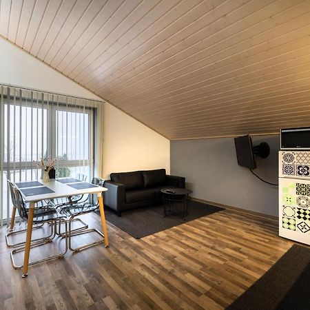 Gemuetliche Ferienwohnung Mit Panoramablick Muttensweiler Екстериор снимка